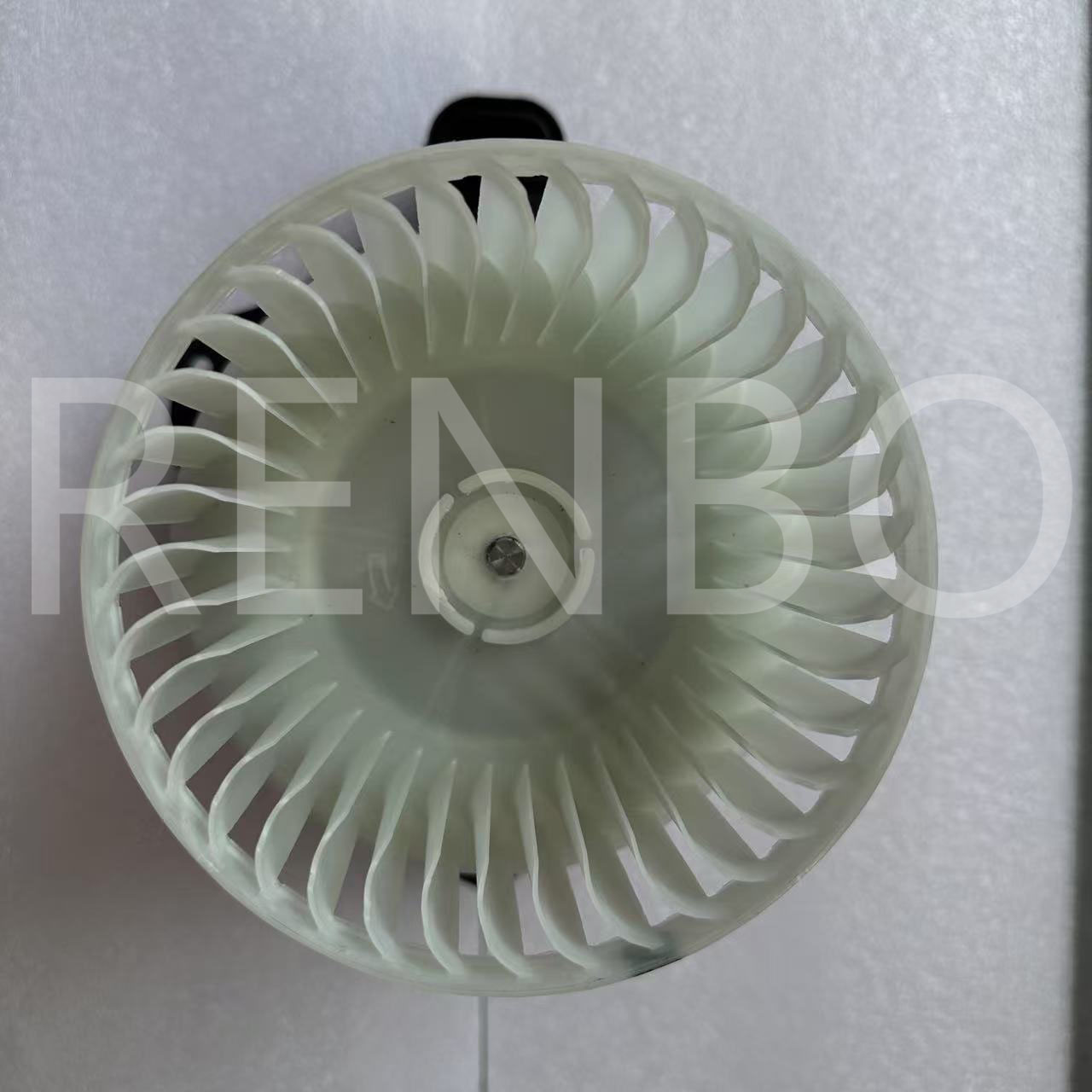F050